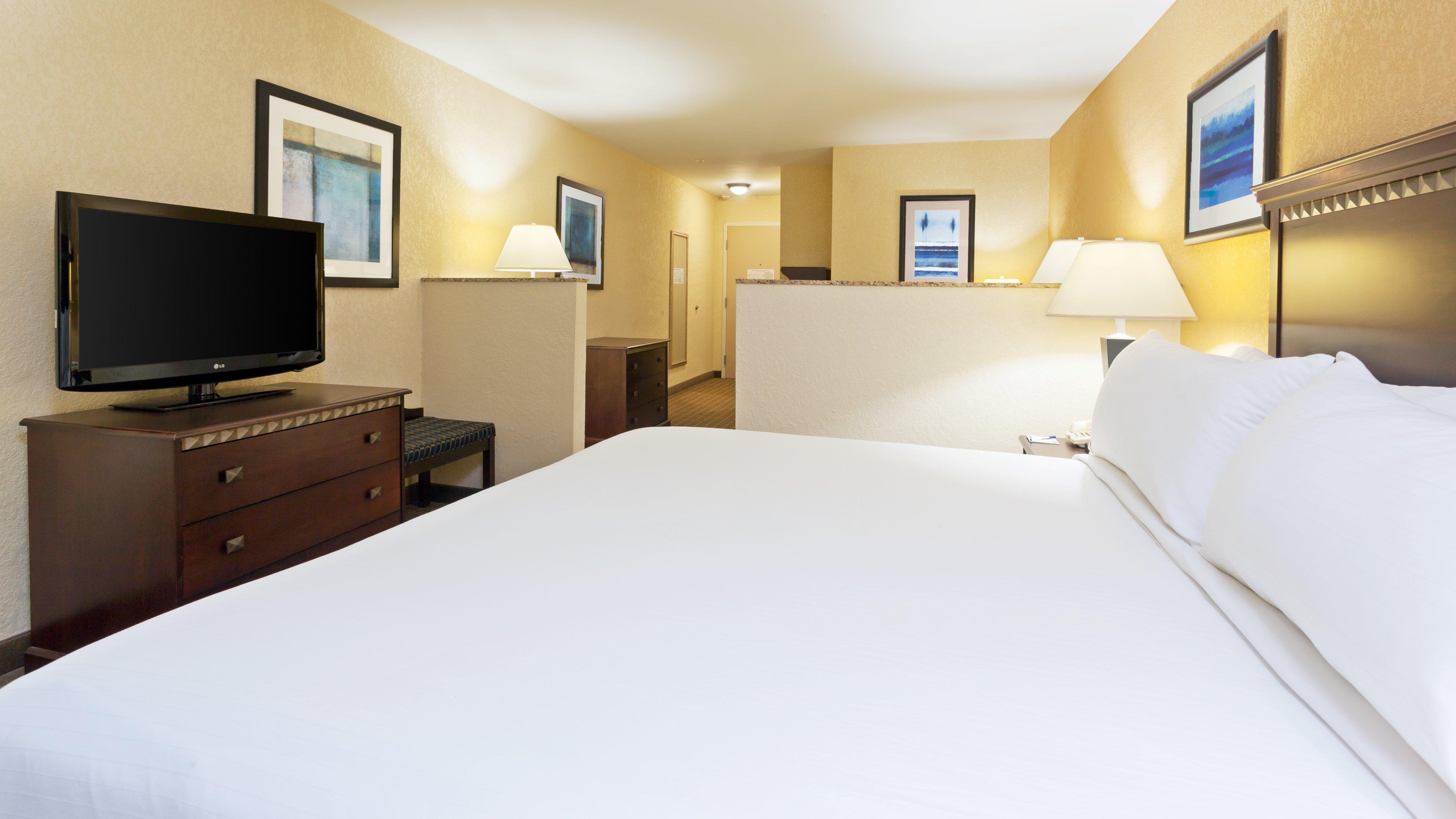 Holiday Inn Express And Suites Allentown West By Ihg Bagian luar foto