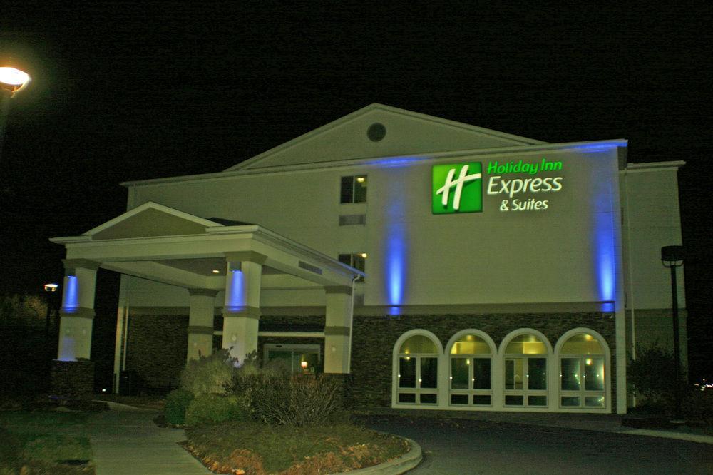 Holiday Inn Express And Suites Allentown West By Ihg Bagian luar foto